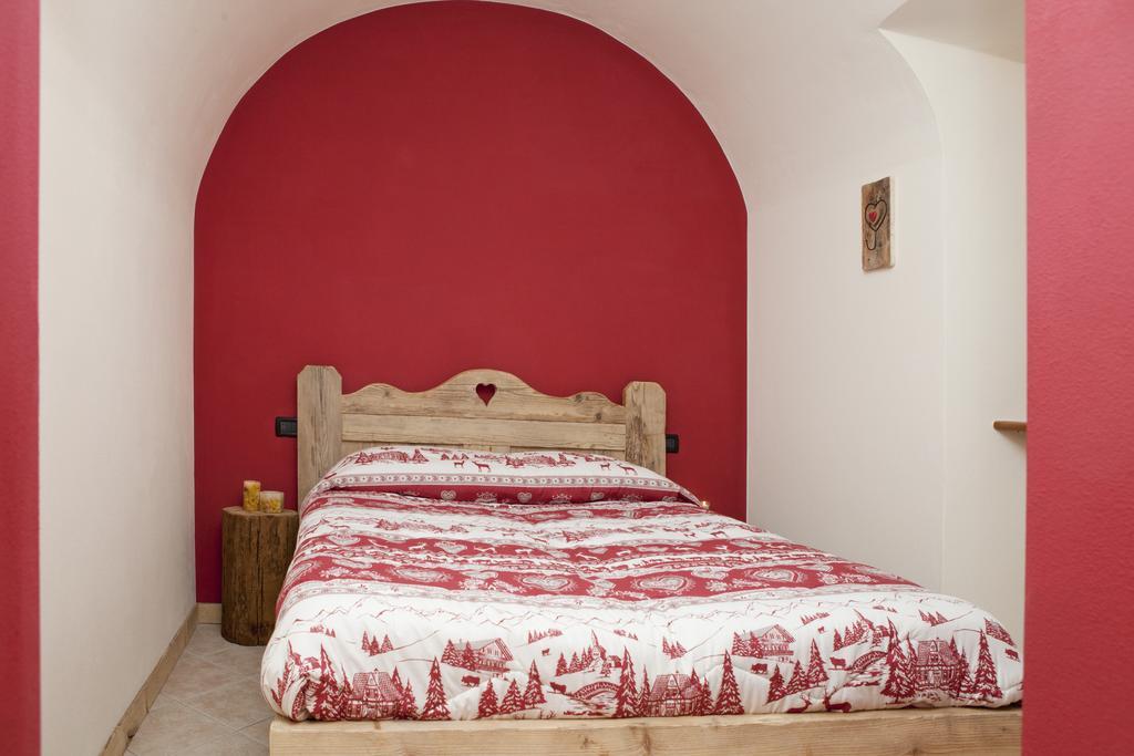 Cottage Casa Felice 克卢索内 外观 照片